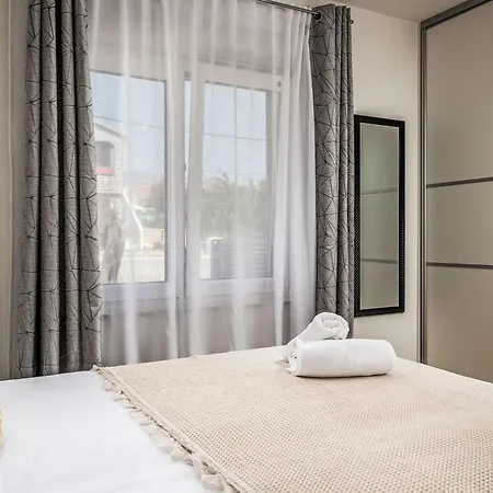& Blue By Interhome Villa *