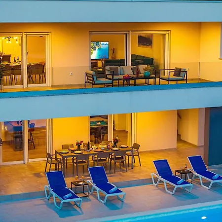 Vila & Blue By Interhome Maslenica