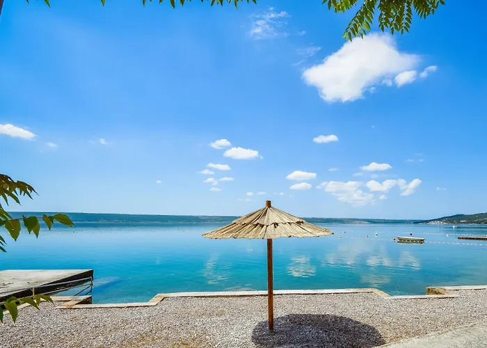 & Blue By Interhome Vila *