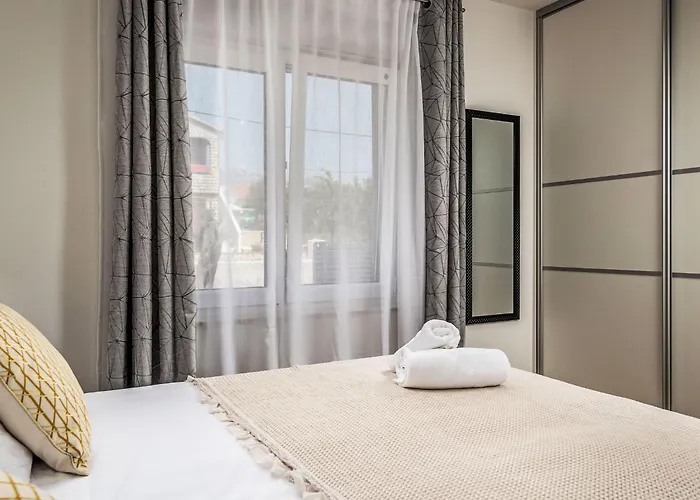& Blue By Interhome Vila *