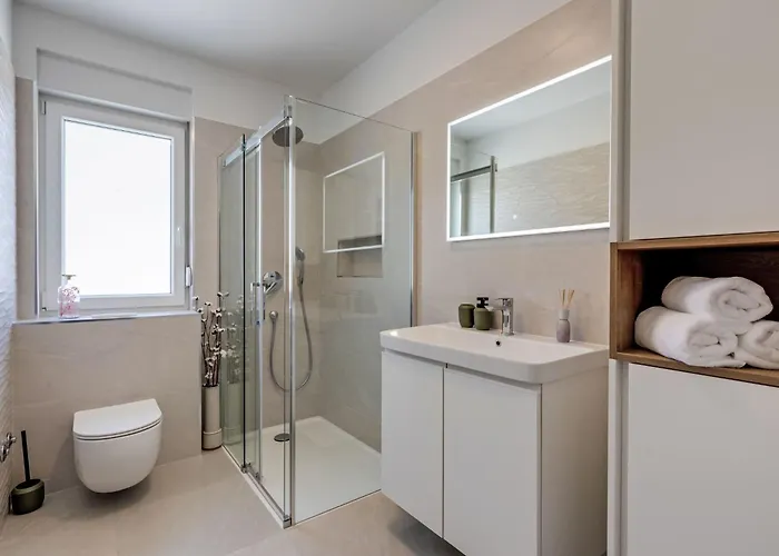 & Blue By Interhome Vila *