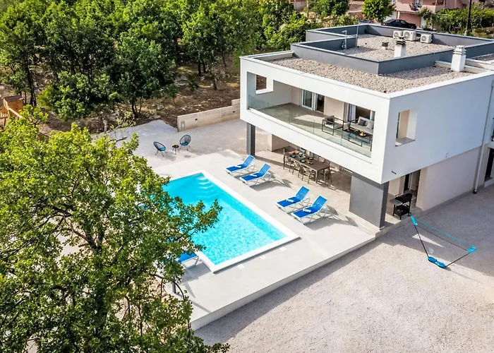 & Blue By Interhome Vila