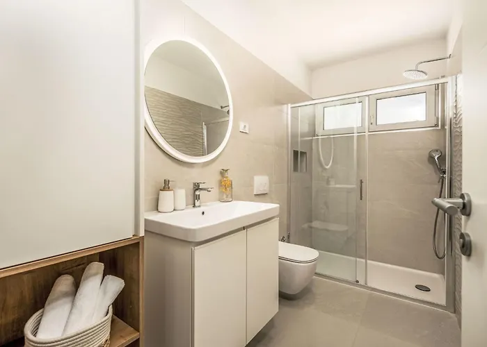& Blue By Interhome Vila Maslenica