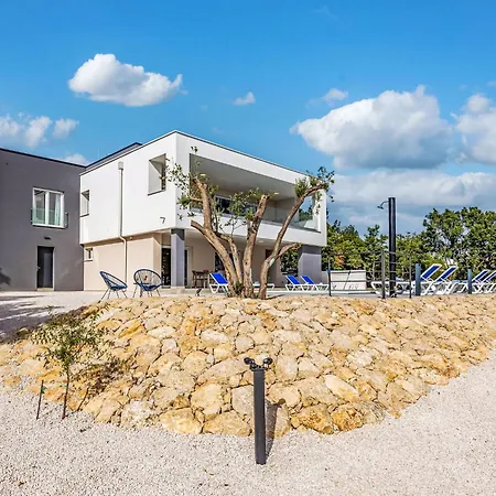 & Blue By Interhome Villa Maslenica