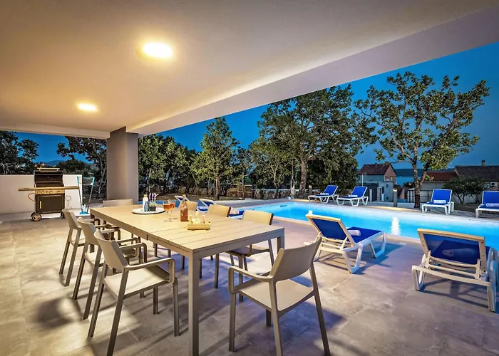 & Blue By Interhome * Maslenica