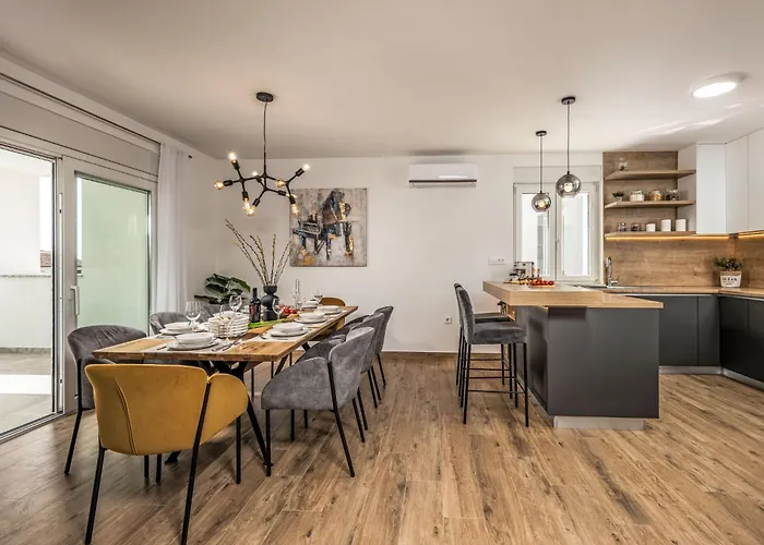 & Blue By Interhome *