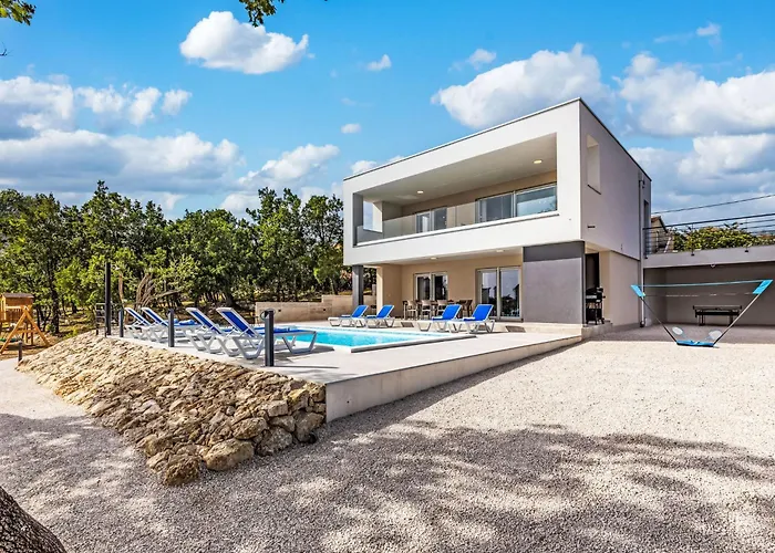 & Blue By Interhome Maslenica