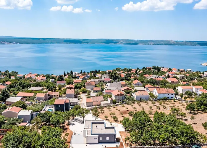 & Blue By Interhome *