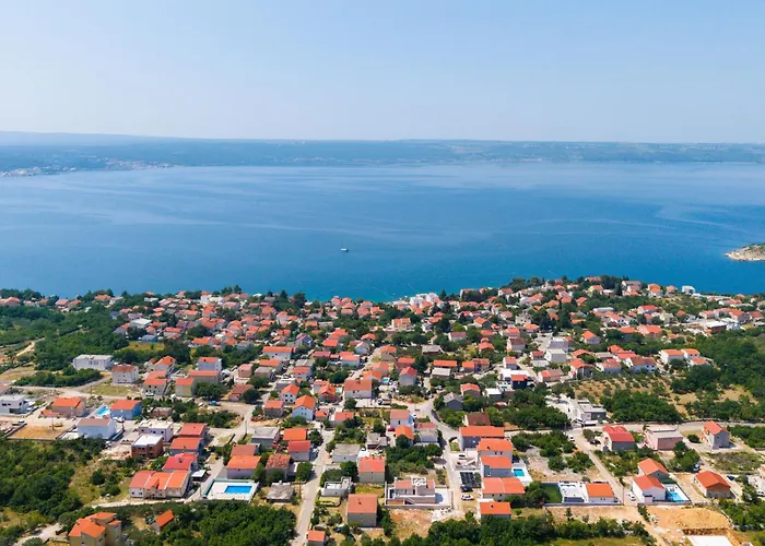 & Blue By Interhome Villa Maslenica