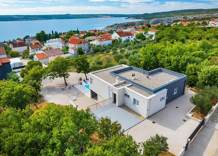 Villa & Blue By Interhome